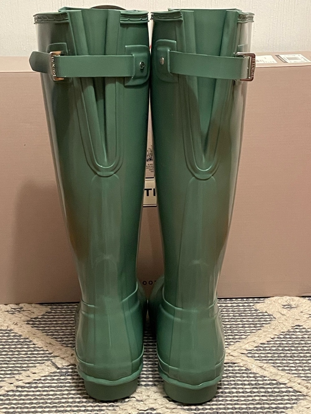 Hunter Original Adjustable Back, Tall Rain Boot, Succulent Green, Glossy NWT - Picture 3 of 7